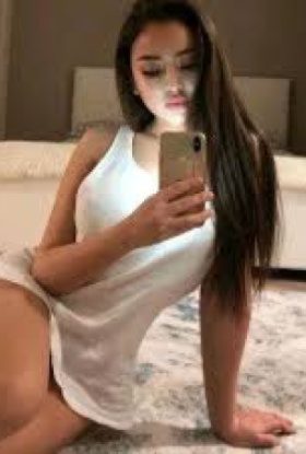 ❤️8800162328 Call Girls In Lemon Tree Premier Valley 2,Gurgaon 5*Hotels for High Profile Escorts