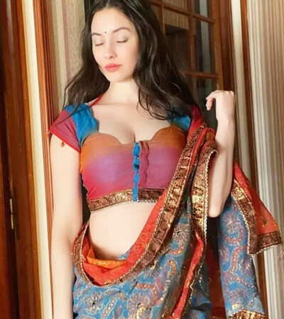 Call Girls in Karol Bagh9319404503 Escort service short 2000 NIGHT 7000
