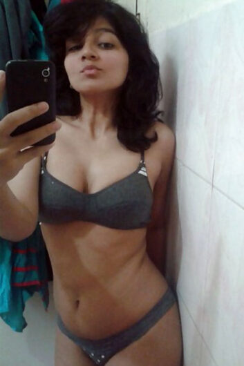 Indore Call Girls Escorts (Vijay Nagar Escorts 07506202331 Indore Escorts Service Number